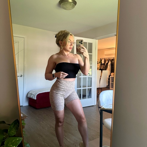 Meet your Posher, Jessica - Picture 4 of 4